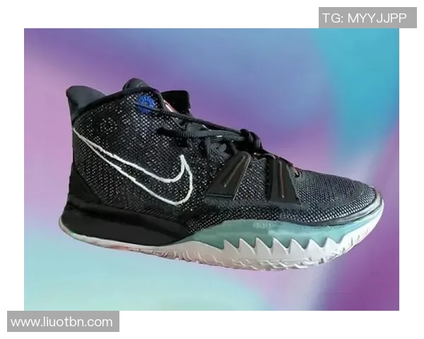 欧文新鞋发布会引发争议踩踏耐克Logo艺术与品牌的深刻反思 欧文新鞋发布会引发争议踩踏耐克Logo艺术与品牌的深刻反思