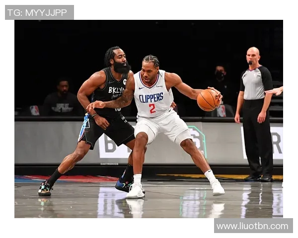 篮网与快船激战全场精彩集锦回顾与精彩瞬间分析