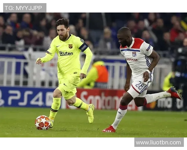 里昂主场迎战巴塞罗那首回合较量精彩纷呈期待双方激烈对决 里昂主场迎战巴塞罗那首回合较量精彩纷呈期待双方激烈对决