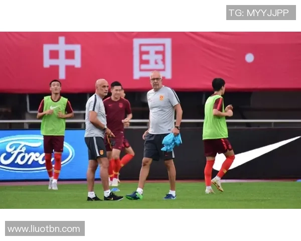 中国U23队迎战伊朗队全力争胜力争晋级亚青赛决赛圈