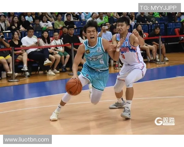 夏季联赛精彩对决辽宁队迎战青岛队全力争胜展现篮球魅力