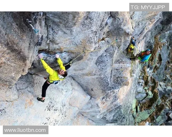 广州攀岩队在极限运动联赛中以66分稳居积分榜首位MBA 广州攀岩队在极限运动联赛中以66分稳居积分榜首位MBA